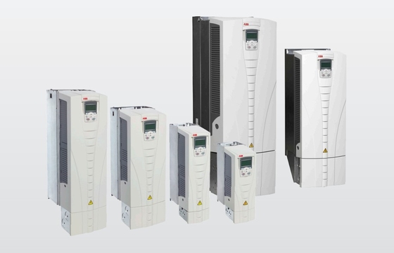 Voltado nominal 380V ABB ACS510 Serie 2.2kw Invertidor ACS510-01-05A6-4 para el sector industrial