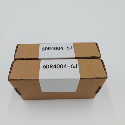 Producido en el estado de stock, el posicionador inteligente de válvulas eléctricas con panel de retroalimentación 6DR4004-6J
