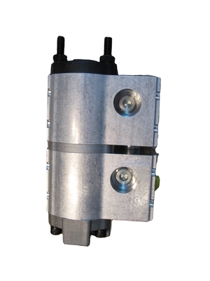 Divididor de flujo PLD20/4/CS-GE/14-GD/*4 con tamaño 480*120*130 mm y motor de engranajes síncrono